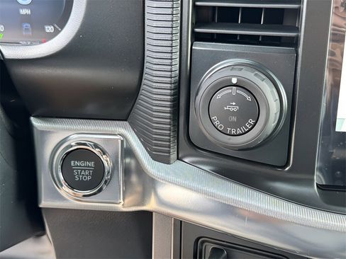 New 2025 Ford F150 Lariat w/ Equipment Group 502A High image 20