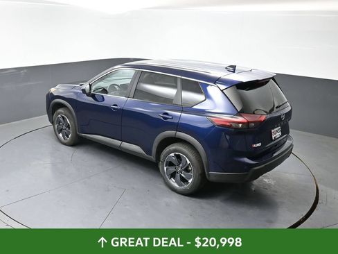 Used 2025 Nissan Rogue SV FWD image 48