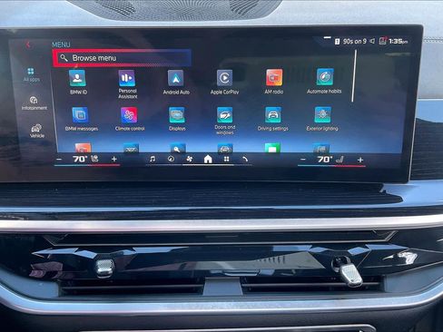 Used 2025 BMW X7 M60i image 36