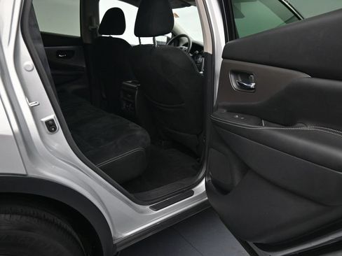 Used 2020 Nissan Murano S w/ Technology Package AWD/4WD image 11