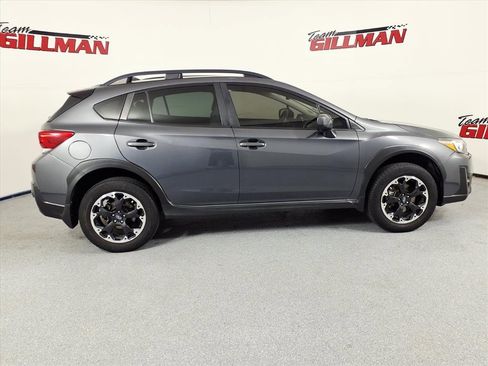 Used 2023 Subaru Crosstrek 2.0i Premium image 5