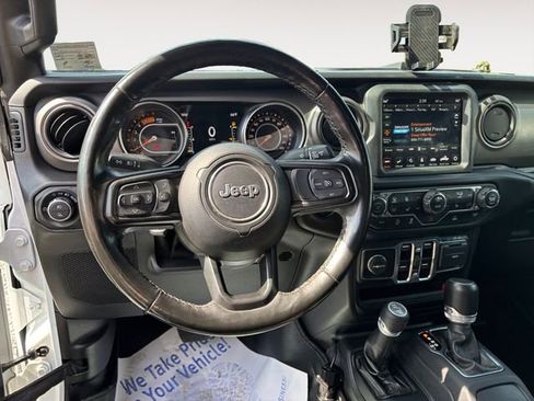 Used 2022 Jeep Gladiator Sport AWD/4WD image 12