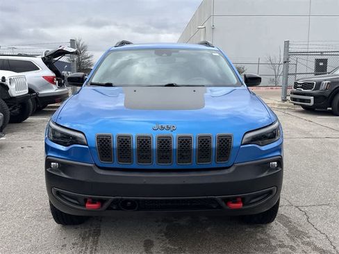 Used 2022 Jeep Cherokee Trailhawk image 7