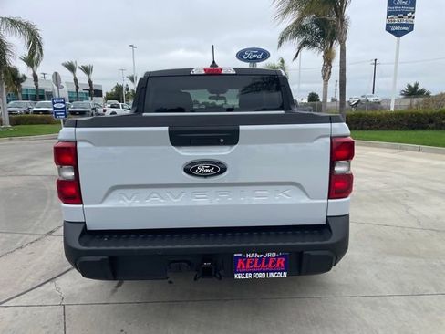 New 2025 Ford Maverick XLT w/ XLT Luxury Package image 4