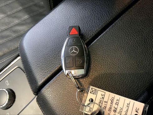 Used 2018 Mercedes-Benz GLE 350 4MATIC image 14
