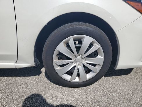 Used 2019 Subaru Impreza 2.0i w/ Eyesight AWD/4WD image 10
