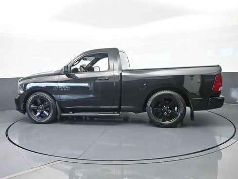 Used 2018 RAM 1500 Express w/ Black Ram 1500 Express Group RWD image 3