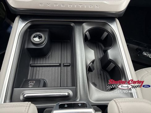 New 2026 Ford Expedition Max Active RWD image 28