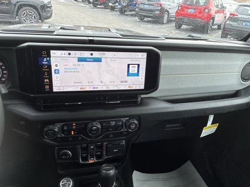 New 2026 Jeep Gladiator Sport image 16