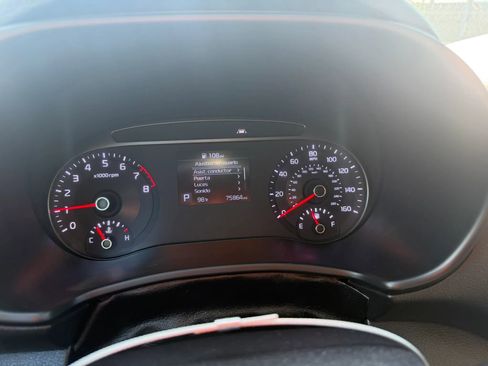 Used 2020 Kia Soul GT-Line w/ GT 2.0L Power Sunroof Package FWD image 10