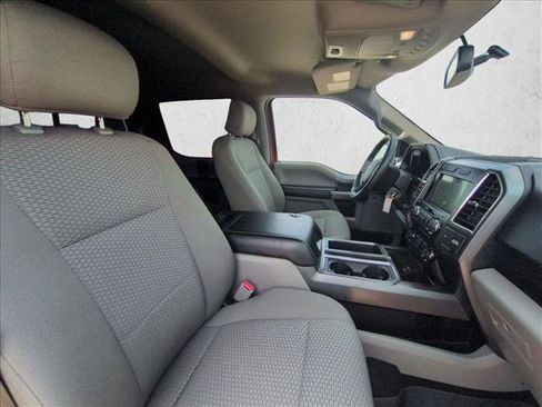 Used 2017 Ford F150 XLT w/ Equipment Group 302A Luxury RWD image 18