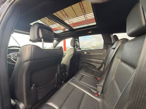 Used 2015 Jeep Grand Cherokee Overland image 26