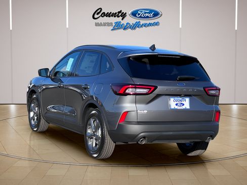 New 2026 Ford Escape ST-Line w/ Cold Weather Package FWD image 22
