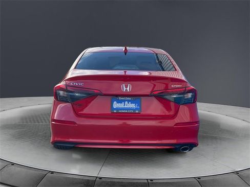 Used 2024 Honda Civic Sport image 4