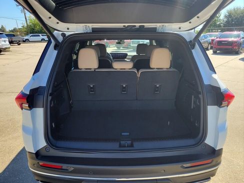 New 2026 Buick Enclave Preferred w/ Power Package image 7