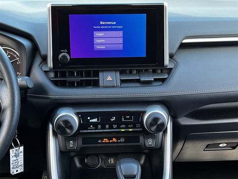 Used 2025 Toyota RAV4 LE image 14