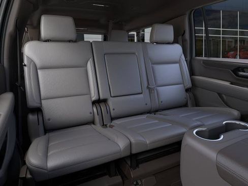 New 2026 GMC Yukon XL Elevation AWD/4WD image 17