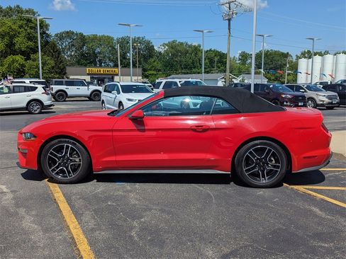 Used 2023 Ford Mustang Premium image 6