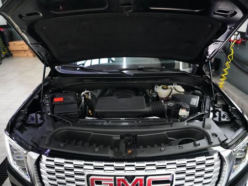 Used 2021 GMC Yukon XL Denali w/ Denali Ultimate Package AWD/4WD image 46
