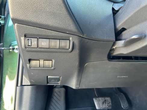 Used 2024 Toyota Corolla Cross LE image 20