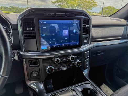 Used 2022 Ford F150 XLT w/ Equipment Group 302A High RWD image 17