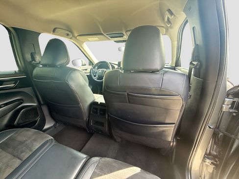 Used 2022 Mitsubishi Outlander SEL Black Edition FWD image 30