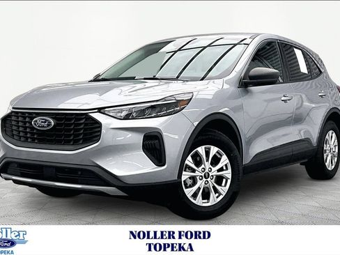 Certified 2023 Ford Escape Active AWD/4WD image 1