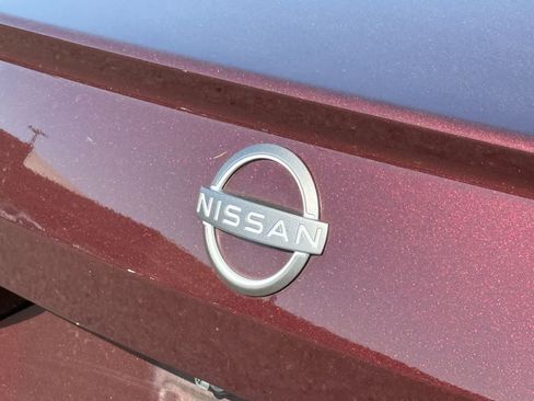 Used 2025 Nissan Altima 2.5 SV FWD image 7