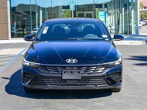 New 2026 Hyundai Elantra SEL Sport image 2