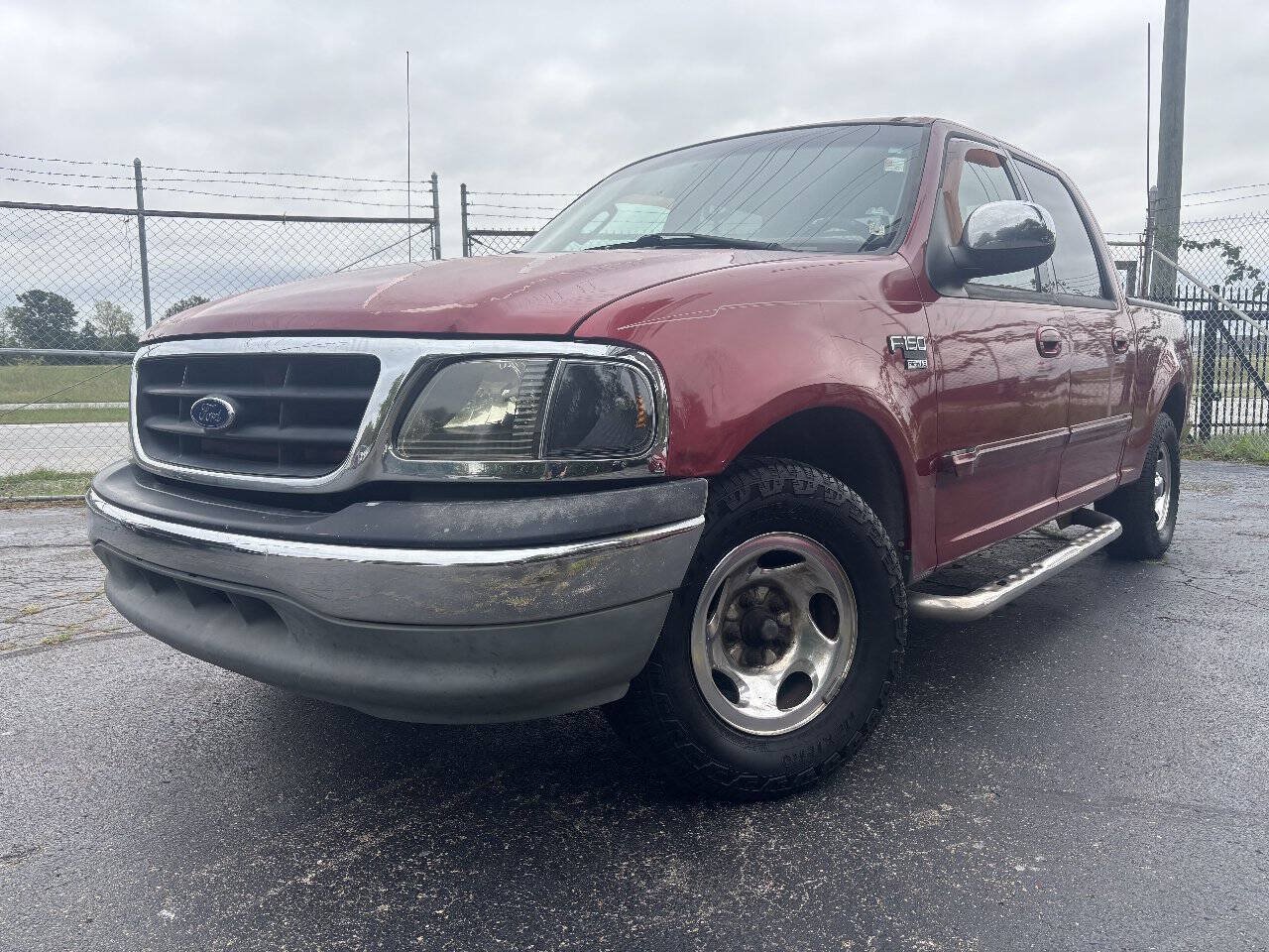 Used 2002 Ford F150 XLT RWD image 1