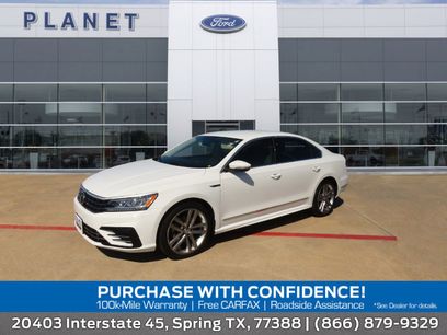 Used 2017 Volkswagen Passat 1.8T R-Line w/ R-Line Lighting Package