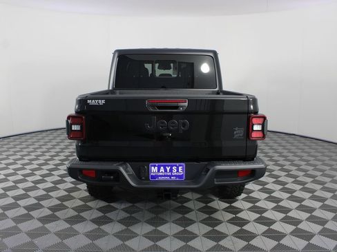 New 2026 Jeep Gladiator Sport AWD/4WD image 22