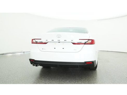 Used 2025 Toyota Camry SE w/ Multimedia Upgrade Package FWD image 29