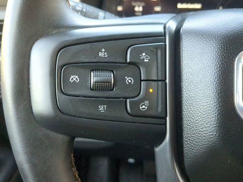 Used 2024 GMC Yukon AT4 image 24