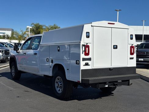 New 2024 GMC Sierra 3500 Pro w/ Fleet Convenience Package image 12