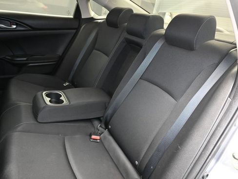 Used 2019 Honda Civic EX image 13