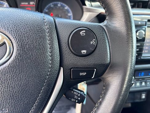 Used 2015 Toyota Corolla S FWD image 25