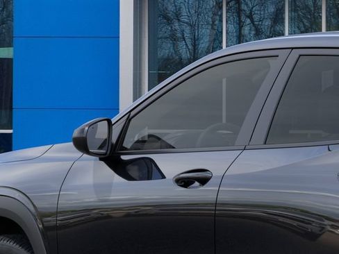 New 2026 Chevrolet Trax RS w/ Driver Confidence Package FWD image 12