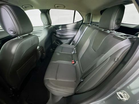 Used 2025 Buick Encore GX Preferred image 26