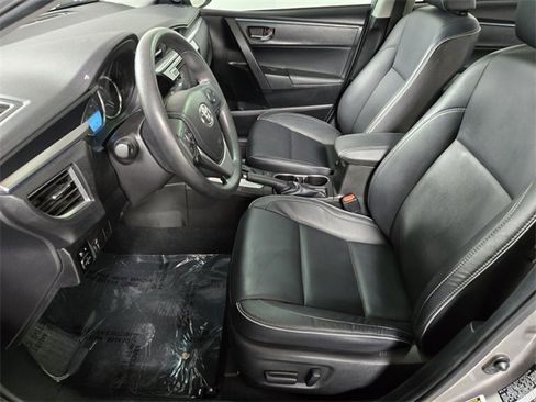 Used 2015 Toyota Corolla LE image 13