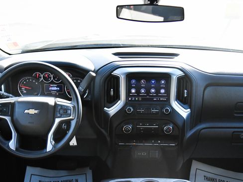 Used 2020 Chevrolet Silverado 1500 LT w/ Trailering Package image 33