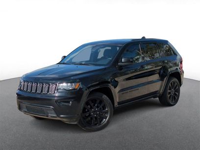 Used 2019 Jeep Grand Cherokee Altitude