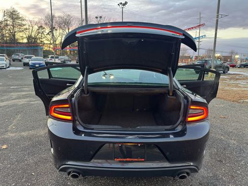 Used 2019 Dodge Charger GT image 13
