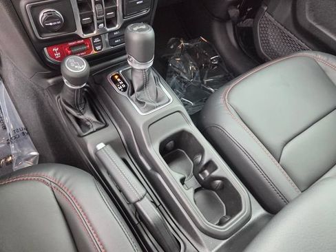 Certified 2026 Jeep Wrangler Unlimited Rubicon 392 w/ Quick Order Package 27X Moab AWD/4WD image 26