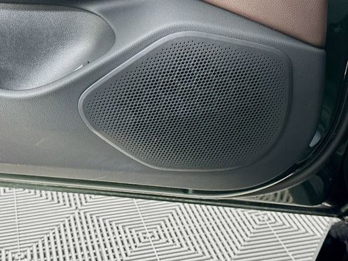 Certified 2023 BMW i4 eDrive40 w/ M Sport Package image 19