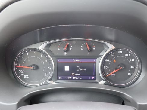 Used 2023 GMC Terrain SLT w/ Infotainment Package II AWD/4WD image 19
