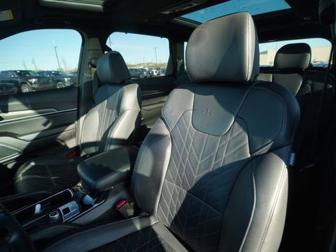 Used 2024 Kia Telluride SX X-Line image 37