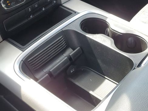 Used 2019 RAM 1500 Classic Warlock image 36