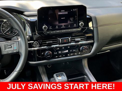 Used 2023 Nissan Pathfinder Rock Creek AWD/4WD image 11