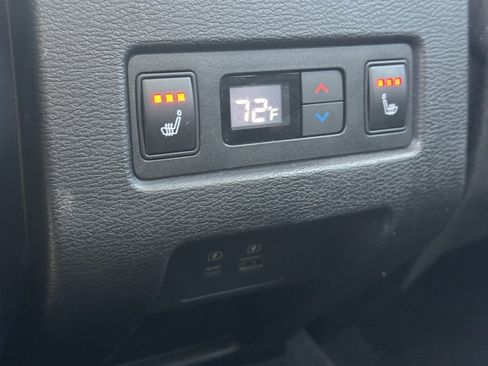 Used 2024 Mitsubishi Outlander SEL image 30